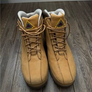 Men's Tan Boots
